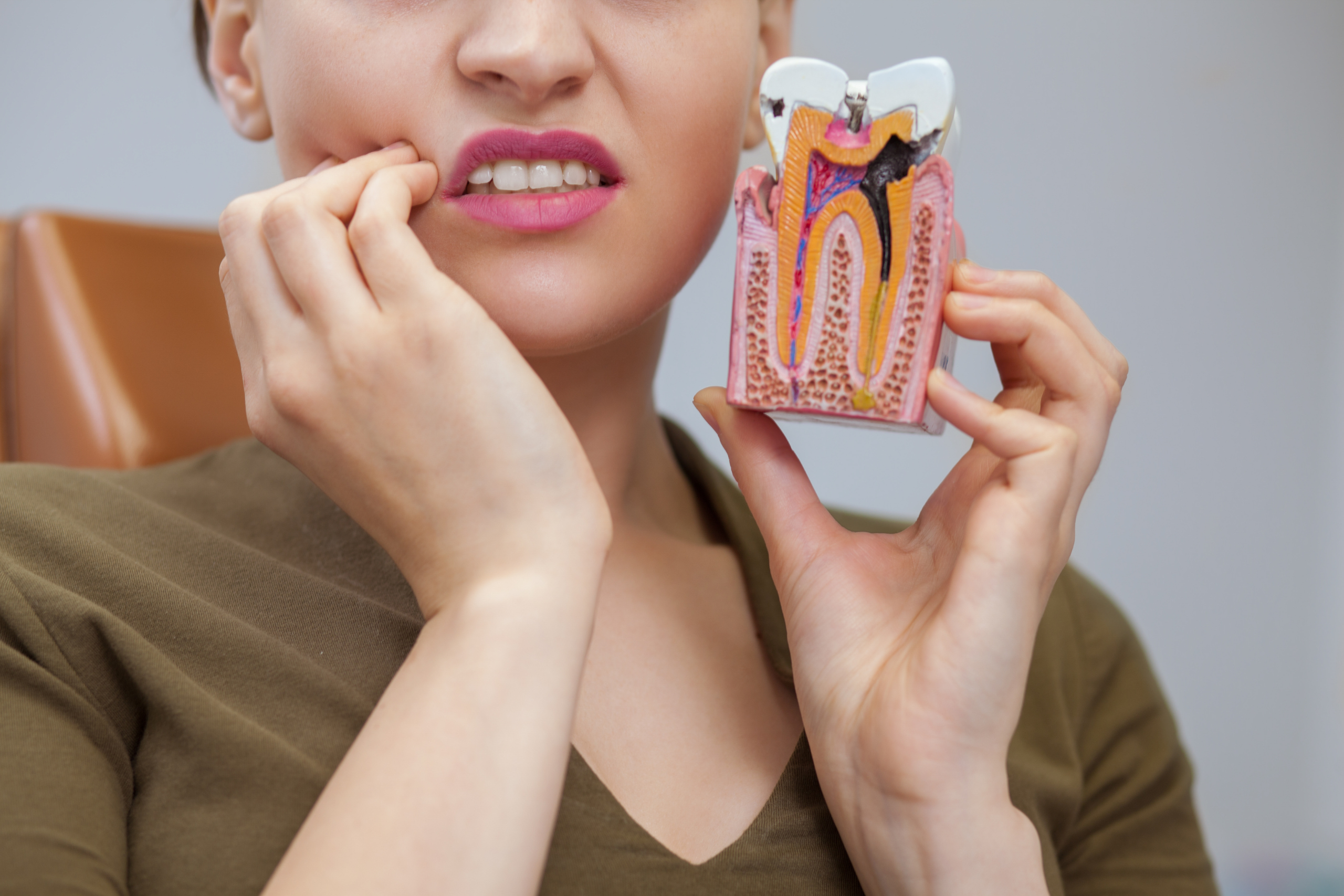 Root Canal Treatment: Debunking Myths and Benefits for a Healthy Smile